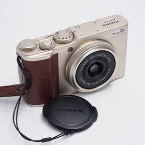 FUJIFILM 中古 富士フイルム XF10 シャンパンゴールド 8W001464 Aランク