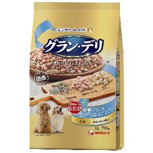 ユニチャーム Unicharm ユニチャーム グランデリ カリカリ仕立て 7歳頃からの低脂肪栄養バランスセレクト 脂肪分約40% 700g