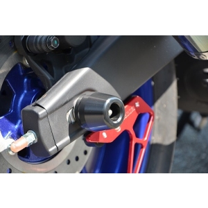 アグラス AGRAS アグラス 345-277-000 リアアクスルプロテクター BLK MT-25 15- AGRAS