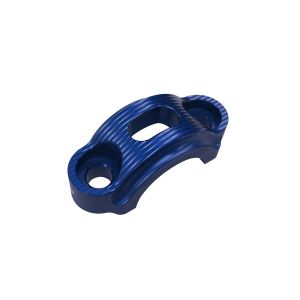 BIKERS BIKERS Y0302-BLU マスターシリンダークランプ ブルー YZF-R25 15-24 Ninja250/400 18-24 CBR250RR 17-24