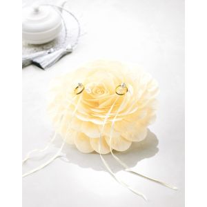 パナミ  Panami パナミ 手作りキット ウェディング Fiore フィオーレ 花びらの リングピロー シャンパン RP-23 Panami RP23 タカギ繊維