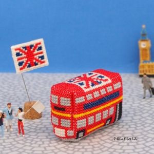 金亀糸業 金亀糸業 刺繍キット はたらくくるまのピンクッション 2 ロンドンバス 342744
